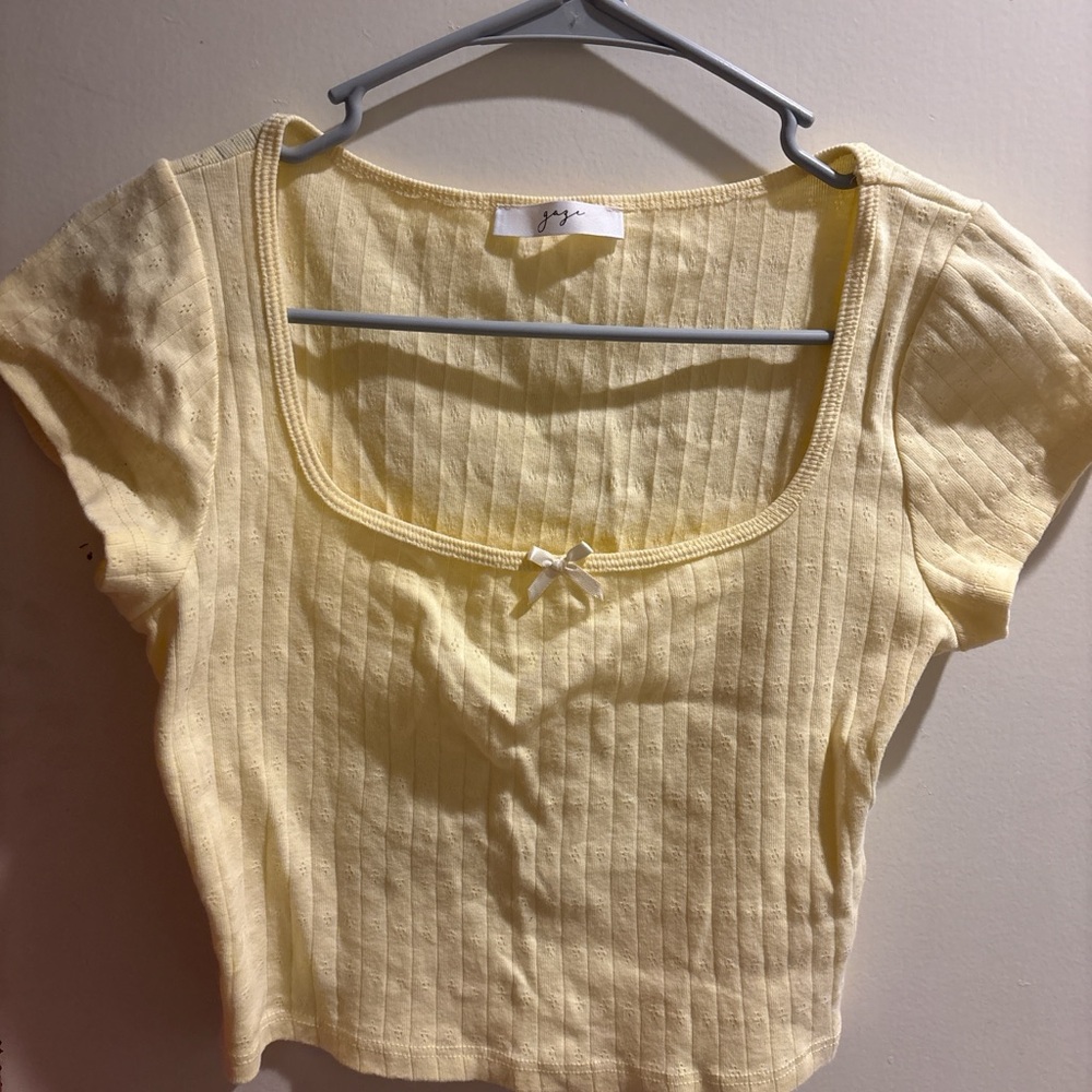 Gaze Light Yellow Ribbed Crop Top